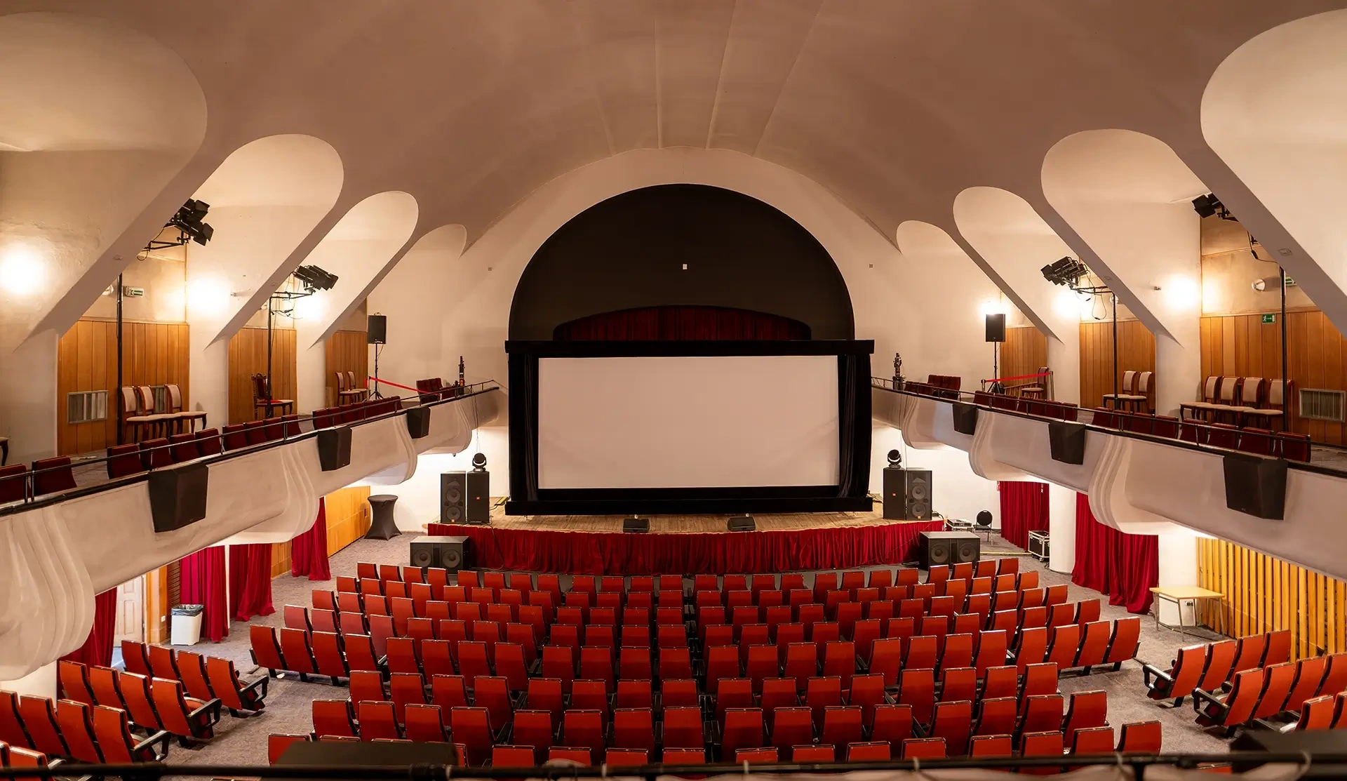 Żyrardów, Centrum Kultury scen