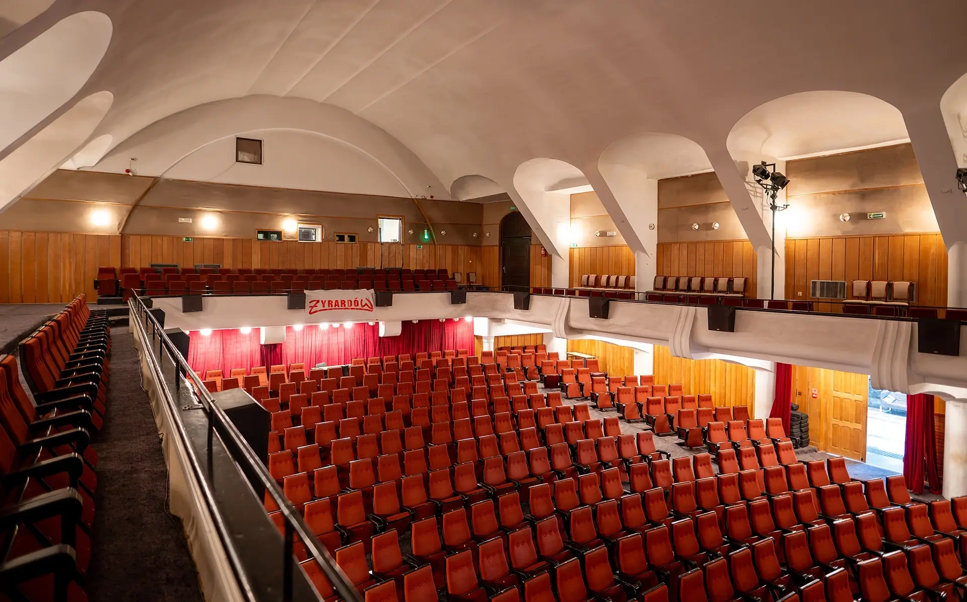 Żyrardów, Centrum Kultury scen